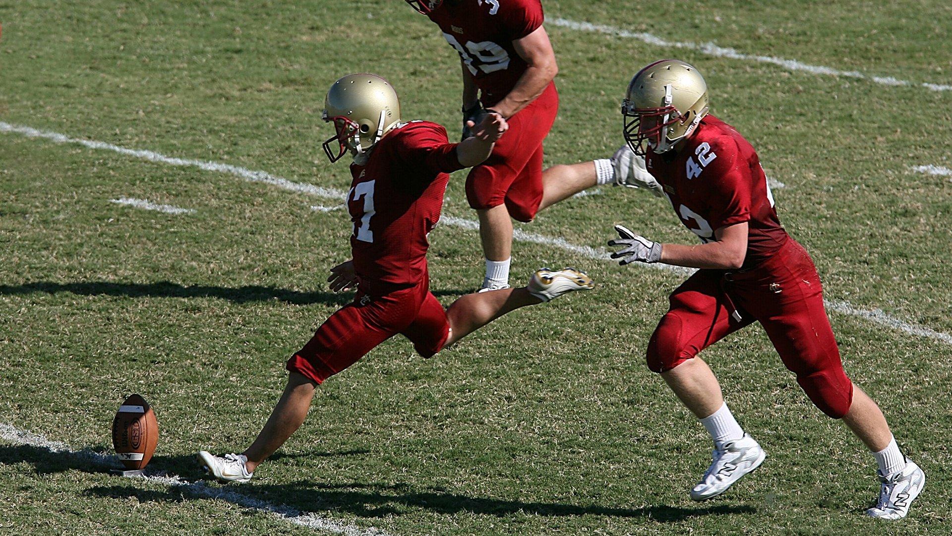 曼奇尼获得金貘奖:意大利队会去卡塔尔